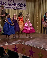 Shake_It_Up_S01E13_1080p_BTD_001116.jpg