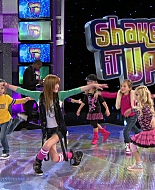 Shake_It_Up_S01E13_1080p_BTD_001159.jpg