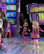 Shake_It_Up_S01E13_1080p_BTD_001164.jpg