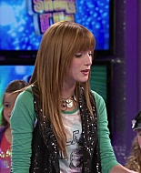 Shake_It_Up_S01E13_1080p_BTD_001183.jpg