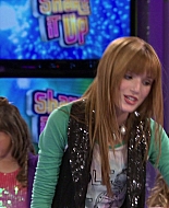 Shake_It_Up_S01E13_1080p_BTD_001187.jpg