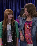 Shake_It_Up_S01E13_1080p_BTD_001336.jpg