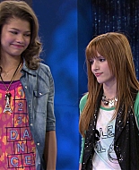 Shake_It_Up_S01E13_1080p_BTD_001746.jpg
