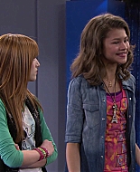 Shake_It_Up_S01E13_1080p_BTD_001912.jpg
