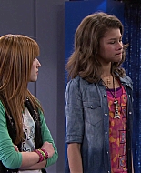Shake_It_Up_S01E13_1080p_BTD_001914.jpg