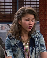 Shake_It_Up_S01E13_1080p_BTD_002037.jpg