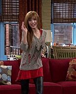 Shake_It_Up_S01E13_1080p_BTD_002097.jpg