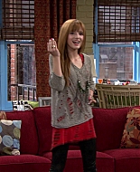 Shake_It_Up_S01E13_1080p_BTD_002098.jpg