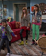 Shake_It_Up_S01E13_1080p_BTD_002180.jpg