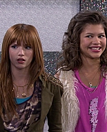 Shake_It_Up_S01E14_1080p_BTD_000491.jpg