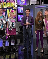 Shake_It_Up_S01E14_1080p_BTD_000533.jpg