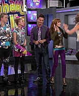 Shake_It_Up_S01E14_1080p_BTD_000628.jpg
