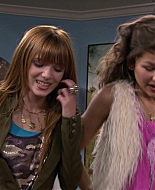 Shake_It_Up_S01E14_1080p_BTD_000717.jpg
