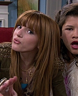 Shake_It_Up_S01E14_1080p_BTD_000824.jpg