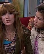 Shake_It_Up_S01E14_1080p_BTD_000839.jpg