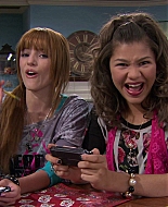 Shake_It_Up_S01E14_1080p_BTD_001042.jpg