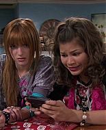 Shake_It_Up_S01E14_1080p_BTD_001070.jpg