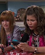 Shake_It_Up_S01E14_1080p_BTD_001073.jpg
