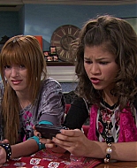 Shake_It_Up_S01E14_1080p_BTD_001074.jpg