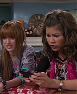Shake_It_Up_S01E14_1080p_BTD_001075.jpg