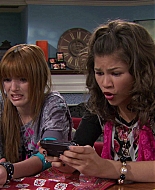 Shake_It_Up_S01E14_1080p_BTD_001077.jpg