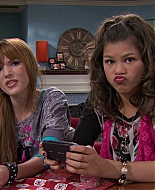 Shake_It_Up_S01E14_1080p_BTD_001094.jpg