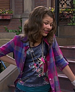 Shake_It_Up_S01E14_1080p_BTD_002005.jpg