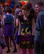 Shake_It_Up_S01E14_1080p_BTD_002183.jpg