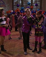 Shake_It_Up_S01E14_1080p_BTD_002209.jpg