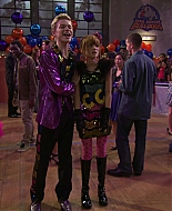 Shake_It_Up_S01E14_1080p_BTD_002213.jpg