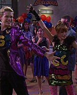 Shake_It_Up_S01E14_1080p_BTD_002222.jpg