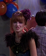 Shake_It_Up_S01E14_1080p_BTD_002358.jpg