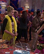 Shake_It_Up_S01E14_1080p_BTD_002693.jpg