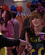 Shake_It_Up_S01E14_1080p_BTD_002748.jpg