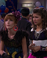 Shake_It_Up_S01E14_1080p_BTD_002977.jpg