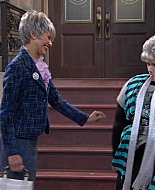 Shake_It_Up_S01E15_1080p_BTD_001884.jpg