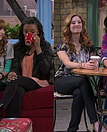 Shake_It_Up_S01E15_1080p_BTD_002531.jpg