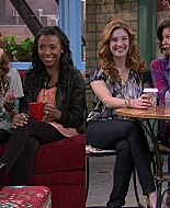 Shake_It_Up_S01E15_1080p_BTD_002551.jpg