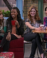 Shake_It_Up_S01E15_1080p_BTD_002580.jpg