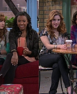 Shake_It_Up_S01E15_1080p_BTD_002600.jpg
