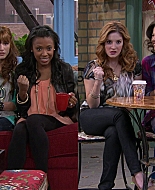 Shake_It_Up_S01E15_1080p_BTD_002609.jpg