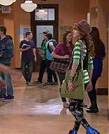 Shake_It_Up_S01E16_1080p_BTD_000208.jpg