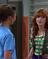 Shake_It_Up_S01E16_1080p_BTD_000580.jpg