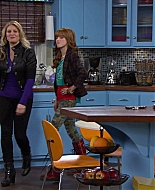 Shake_It_Up_S01E16_1080p_BTD_001688.jpg