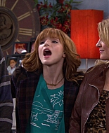 Shake_It_Up_S01E16_1080p_BTD_002011.jpg