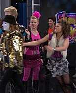 Shake_It_Up_S01E17_1080p_BTD_000086.jpg