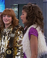 Shake_It_Up_S01E17_1080p_BTD_000134.jpg