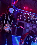 Shake_It_Up_S01E17_1080p_BTD_000192.jpg
