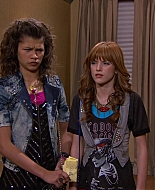 Shake_It_Up_S01E17_1080p_BTD_001165.jpg