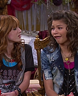 Shake_It_Up_S01E17_1080p_BTD_001459.jpg